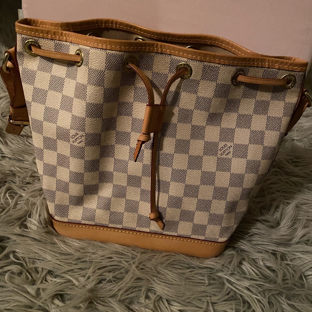 Louis Vuitton Damier Azur Noe BB